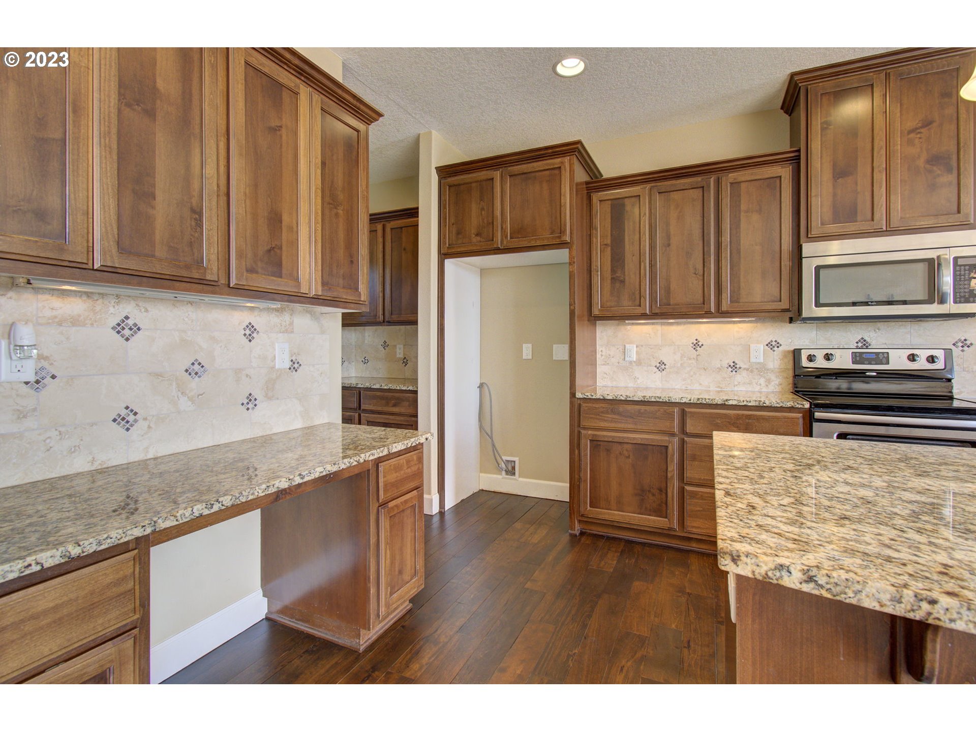 200 Cokesbury Road Kalama, WA 98625 - Photo 16 of 39 Gallery Image 16