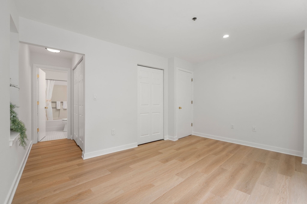 273 Cambridge Road, Unit 205 Woburn, MA 01801 - Photo 9 of 31