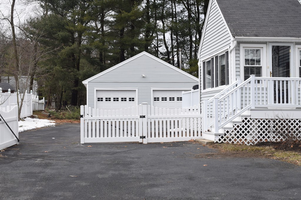 55 Concord Road Chelmsford, MA 01824 - Photo 22 of 23