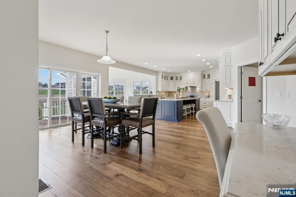 22 Woodmere Road Upper Saddle River, NJ 07458 - Photo 6 of 40
