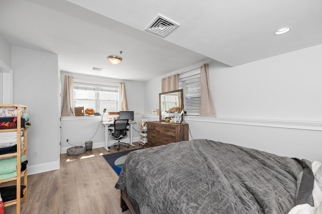 17 Roseclair Street, Unit 2 Boston, MA 02125 - Photo 25 of 35 Gallery Image 25
