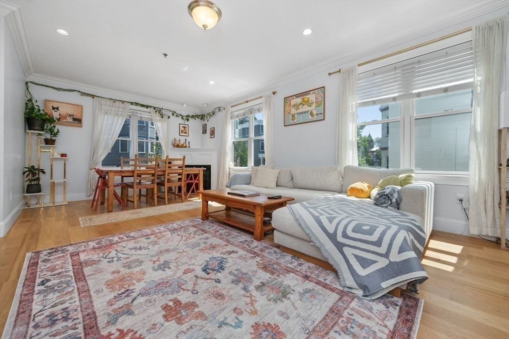 17 Roseclair Street, Unit 2 Boston, MA 02125 - Photo 3 of 35 Gallery Image 3