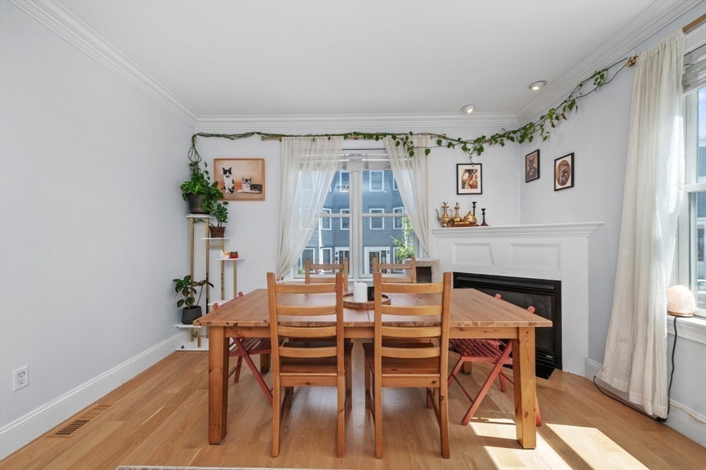 17 Roseclair Street, Unit 2 Boston, MA 02125 - Photo 7 of 35 Gallery Image 7