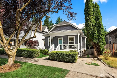 $925,000 | 830 Northeast 59th Street, Seattle, WA 98105