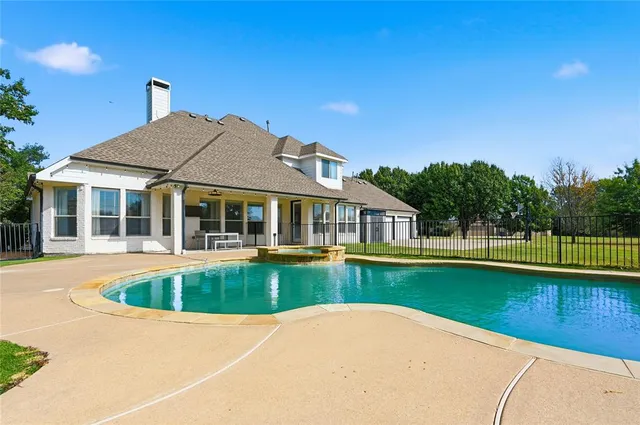 $1,050,000 | 560 Palomino Drive, Lucas, TX 75002