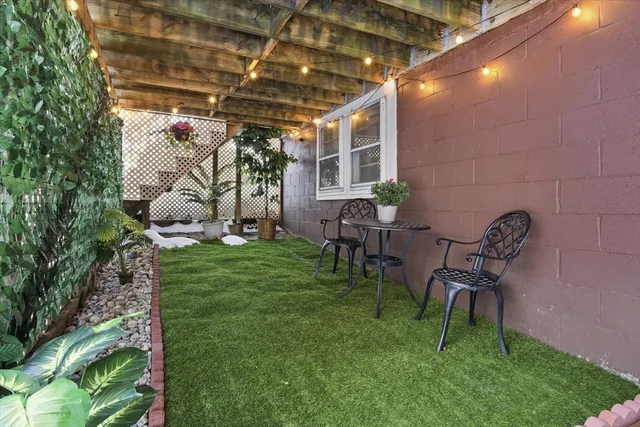 $525,000 | 16 Worcester Road, Townsend, MA 01469