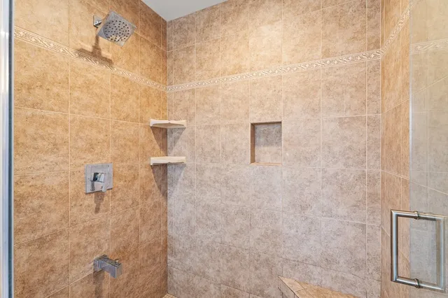 $979,000 | 72 Tigerlily Lane, Lansing, NY 14850