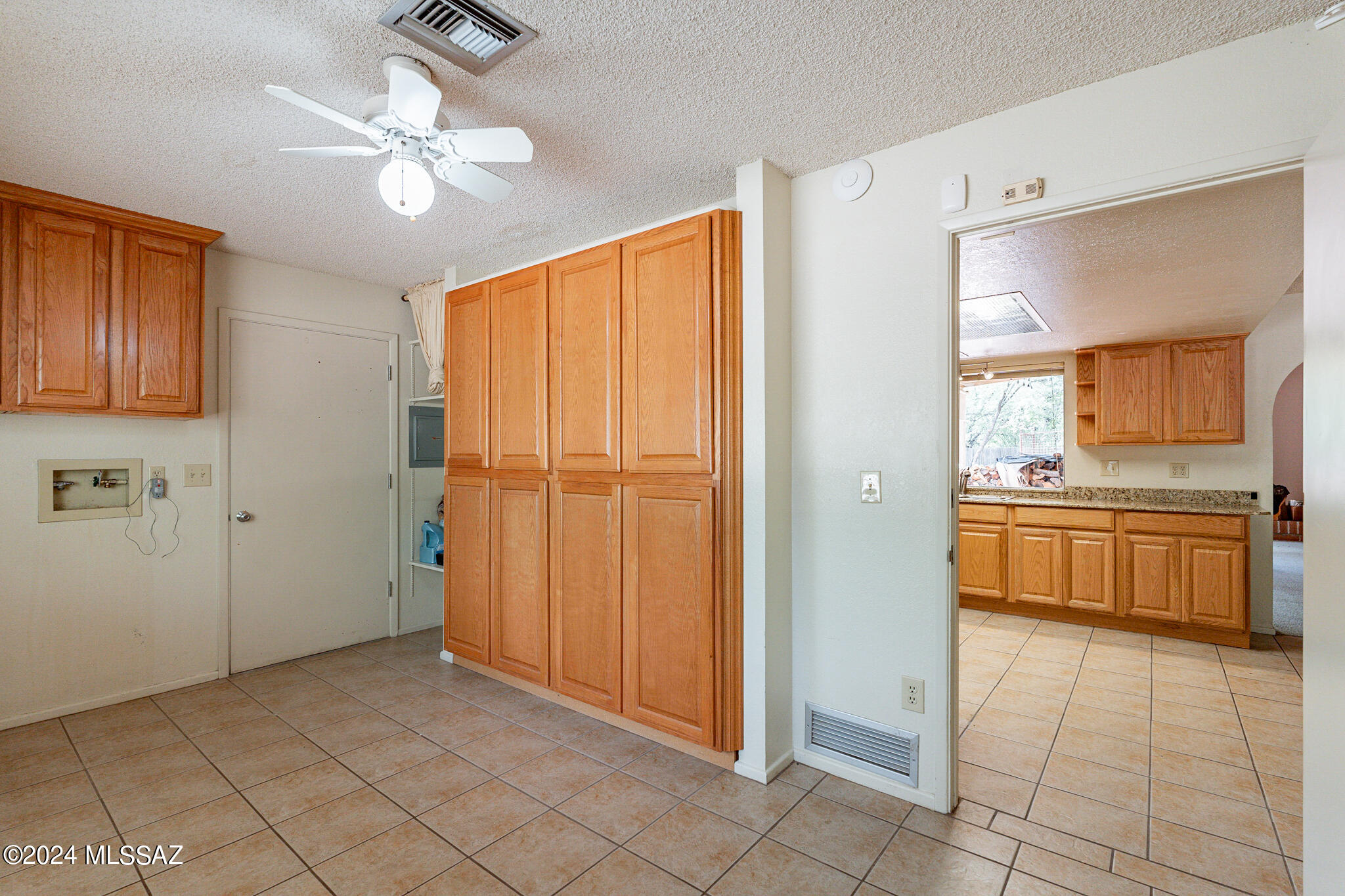2081 North Tanque Verde Loop Road Tucson, AZ 85749 - Photo 14 of 34 Gallery Image 14