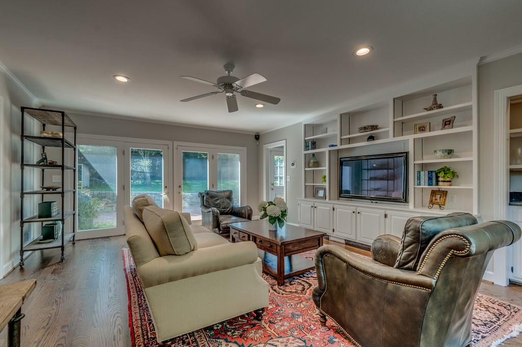 138 Alton Road Nashville, TN 37205 - Photo 14 of 29 Second Living Area. French Doors Lead to Brick Patio.