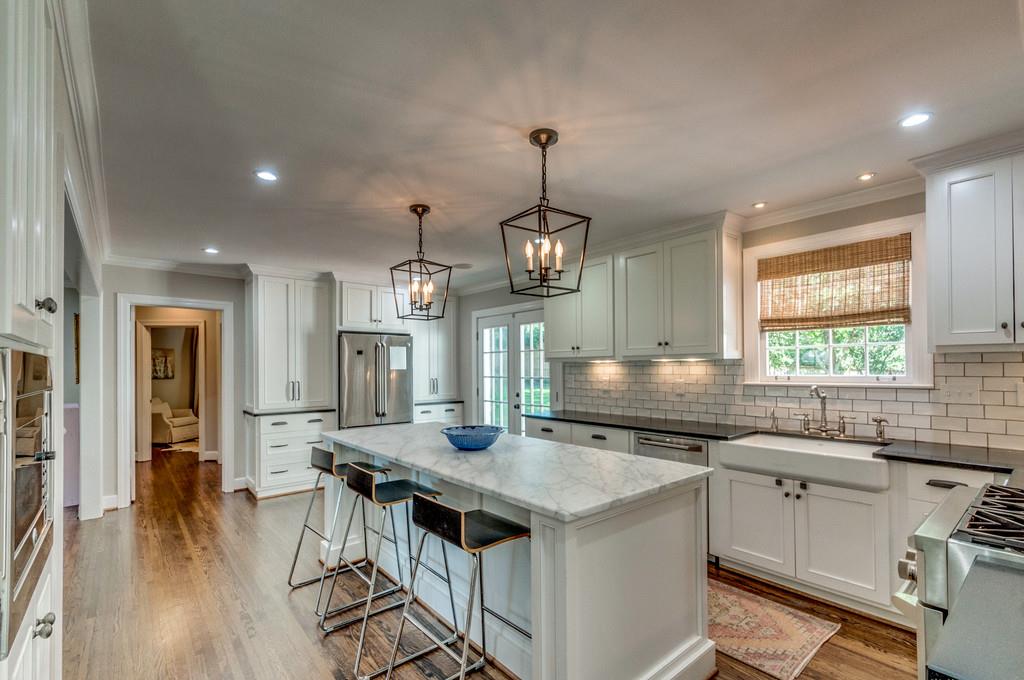138 Alton Road Nashville, TN 37205 - Photo 8 of 29 Custom Cabinetry w/ exceptional storage.