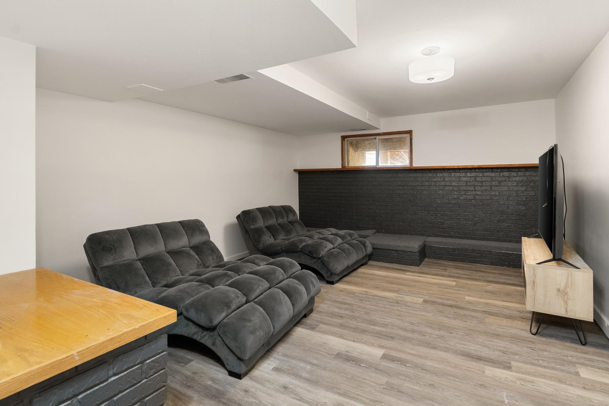 388 College Street, Unit 4 Burlington, VT 05401 - Photo 21 of 34
