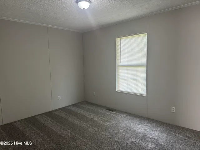 $174,900 | 704 Wade Road, Scotland Neck, NC 27874