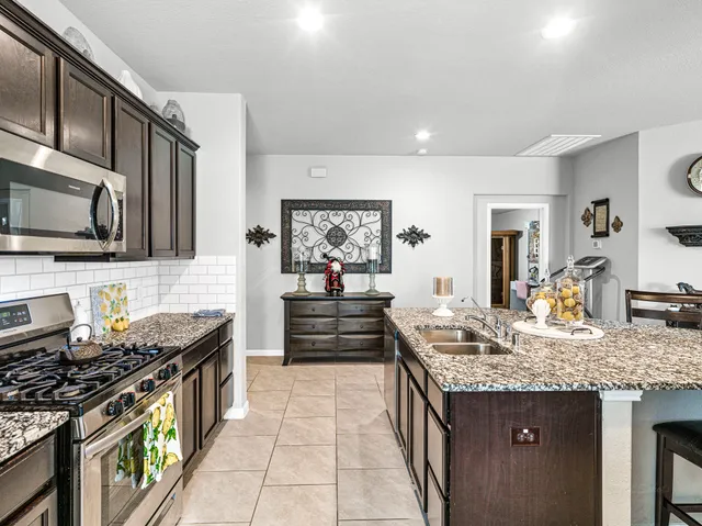 $325,000 | 3103 Floral Park Court, Katy, TX 77494