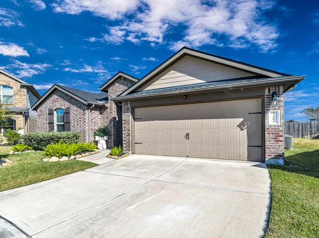 $325,000 | 3103 Floral Park Court, Katy, TX 77494
