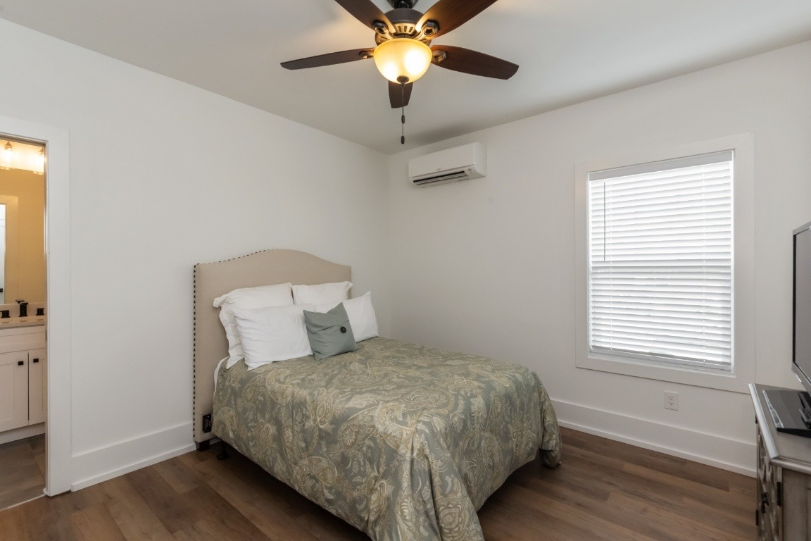 6926 Cairo Bend Road Lebanon, TN 37087 - Photo 29 of 42 a bedroom with a bed and a window
