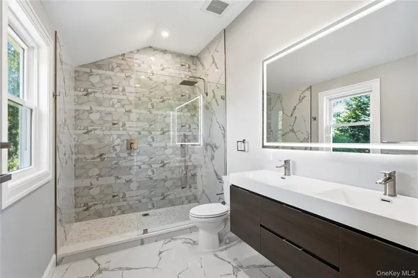 $1,780,000 | 6 Adrienne Drive, Old Bethpage, NY 11804