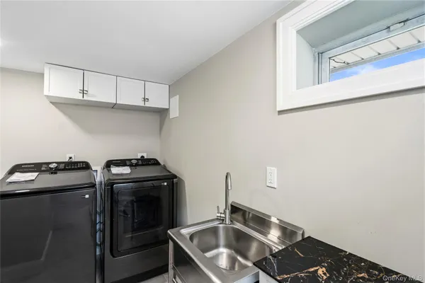 $1,780,000 | 6 Adrienne Drive, Old Bethpage, NY 11804