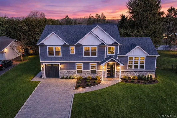 $1,780,000 | 6 Adrienne Drive, Old Bethpage, NY 11804