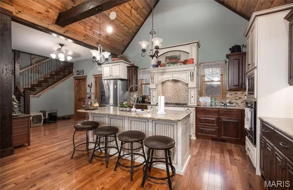 $2,350,000 | 31501 Seminole Lane, Richland, MO 65556