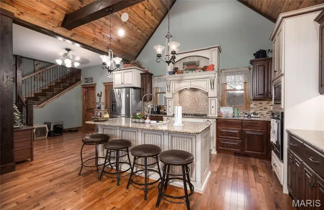 $2,650,000 | 31501 Seminole Lane, Richland, MO 65556