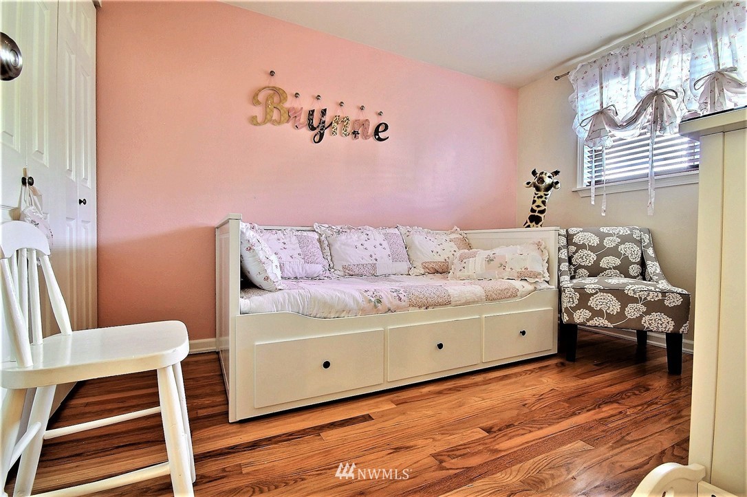 11680 Southeast 163rd Street Renton, WA 98058 - Photo 11 of 17 Gallery Image 11