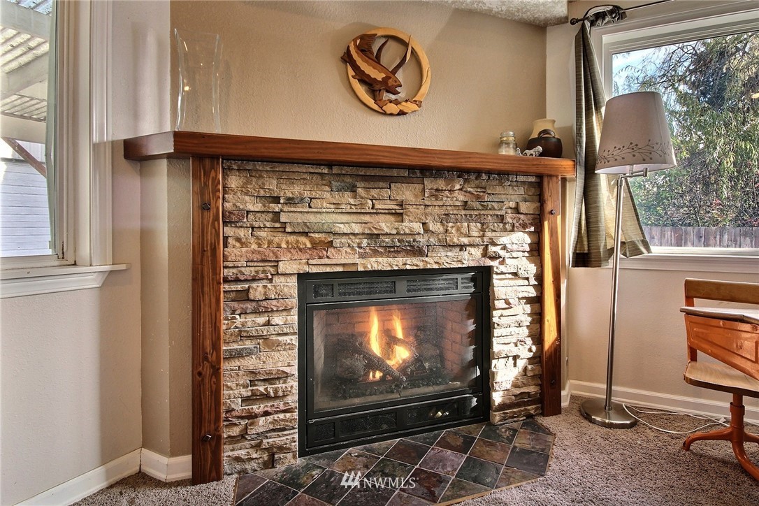 11680 Southeast 163rd Street Renton, WA 98058 - Photo 4 of 17 Gallery Image 4