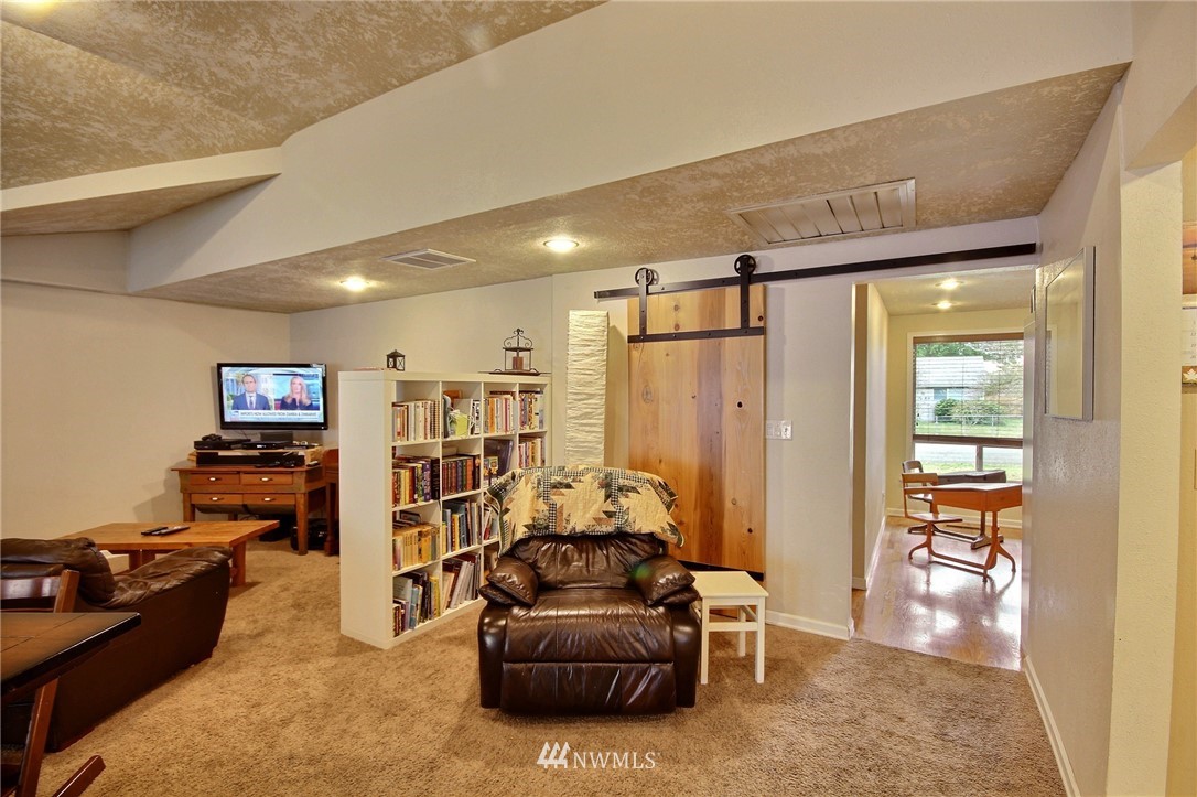11680 Southeast 163rd Street Renton, WA 98058 - Photo 7 of 17 Gallery Image 7