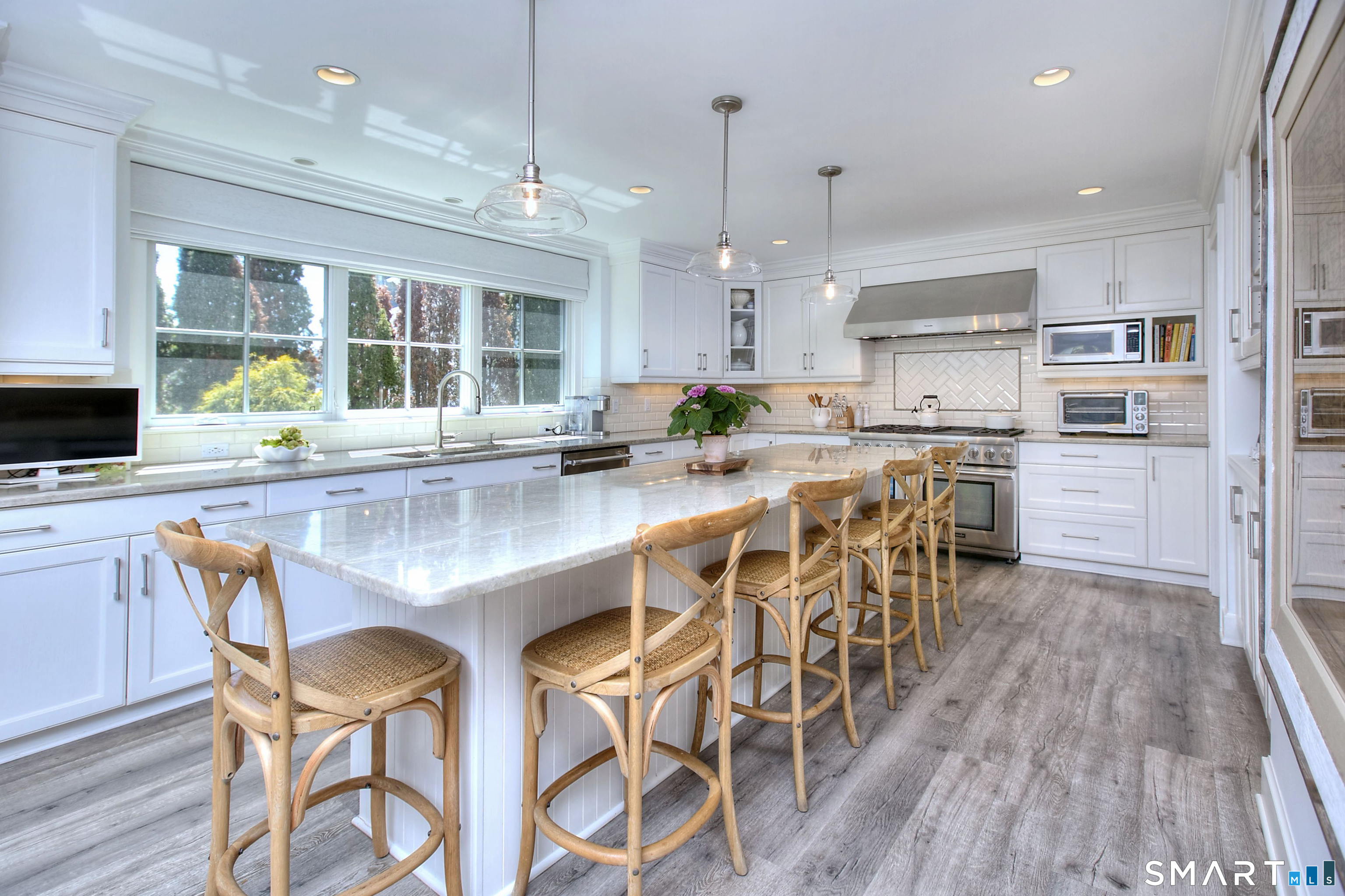 312 Compo Road South Westport, CT 06880 - Photo 17 of 39