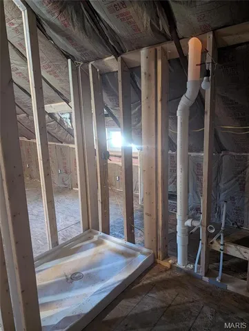 $184,100 | 220 East Main Street, Greenville, IL 62246