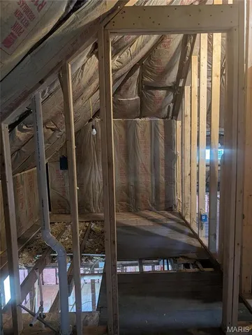 $184,100 | 220 East Main Street, Greenville, IL 62246