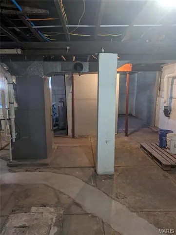 $184,100 | 220 East Main Street, Greenville, IL 62246