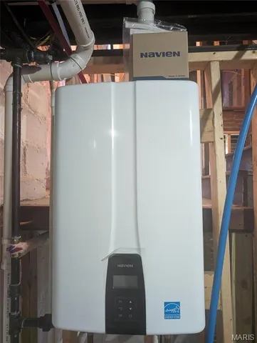 $184,100 | 220 East Main Street, Greenville, IL 62246