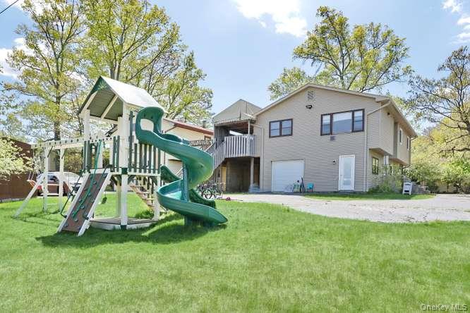 60 Brewer Road Monsey, NY 10952 - Photo 28 of 32 a house view with a garden space
