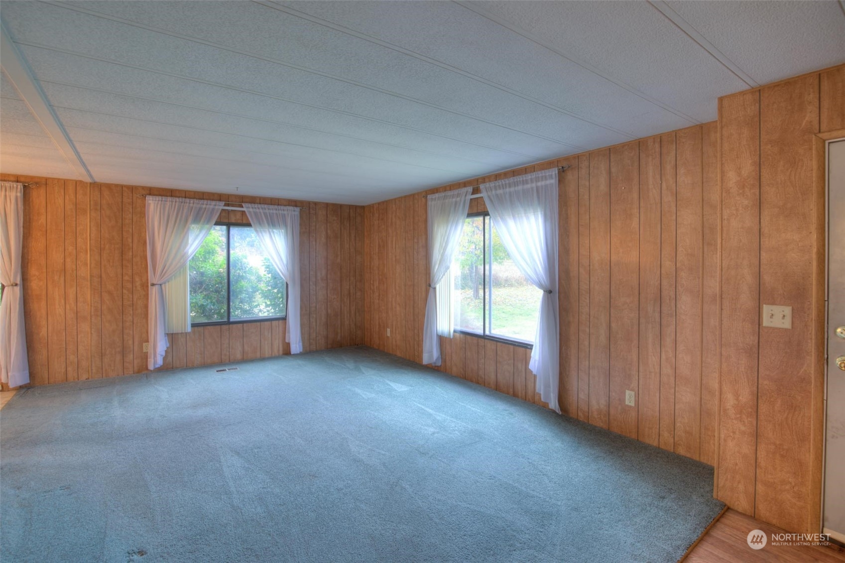 261 Hoquiam Wishkah Road Aberdeen, WA 98520 - Photo 2 of 27 Gallery Image 2