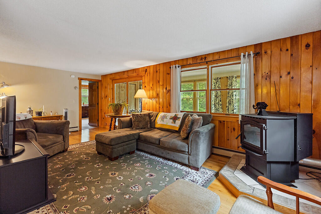2026 Eight Rod Road Sidney, ME 04330 - Photo 11 of 51 11