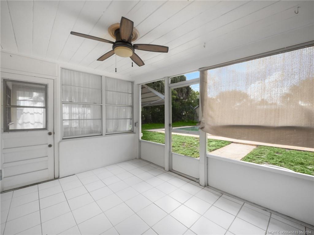 165 Southwest Cabana Point Circle Stuart, FL 34994 - Photo 8 of 17 Gallery Image 8