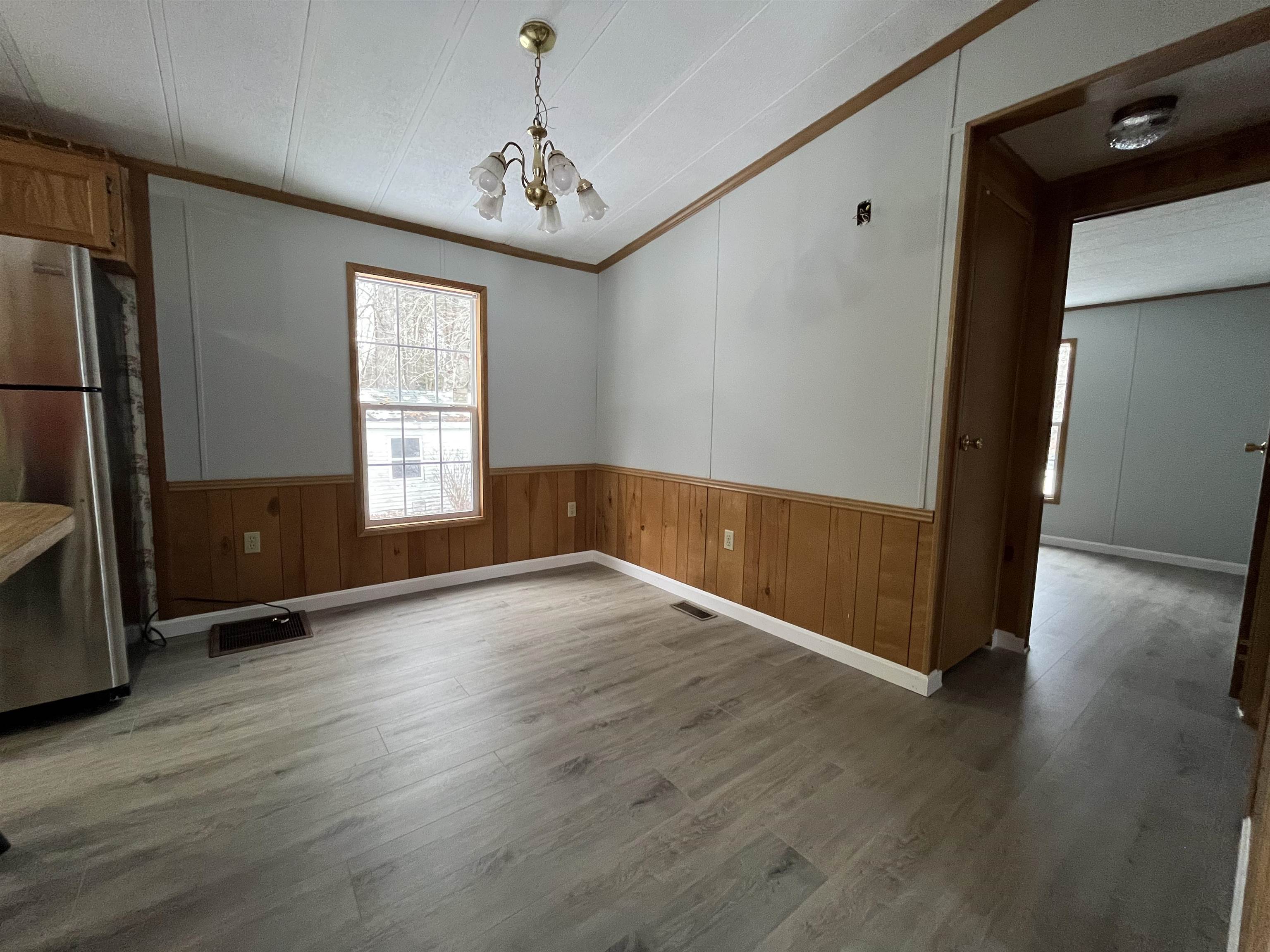 16 Agent Road Raymond, NH 03077 - Photo 12 of 21