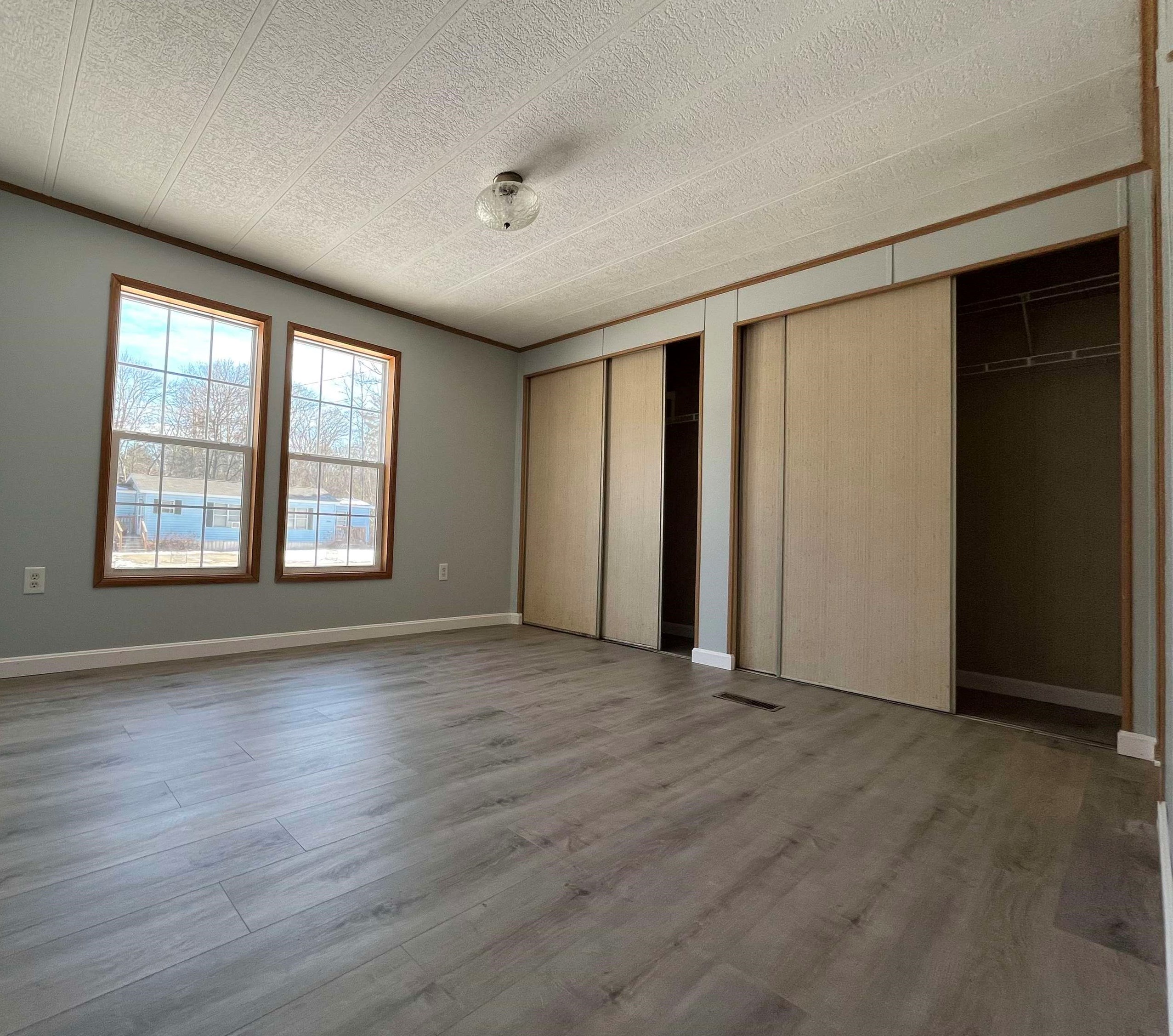 16 Agent Road Raymond, NH 03077 - Photo 15 of 21