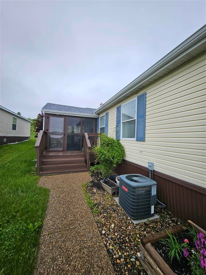 1331 Sundown Ridge Iowa City, IA 52246 - Photo 1 of 15 Gallery Image 1