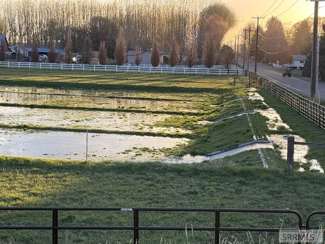 $1,396,000 | 709 East 800 North, Firth, ID 83236