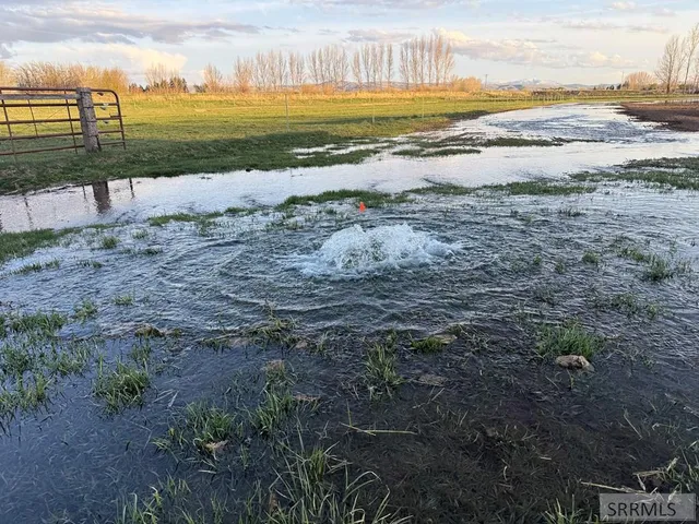 $1,396,000 | 709 East 800 North, Firth, ID 83236