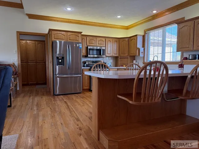 $1,396,000 | 709 East 800 North, Firth, ID 83236