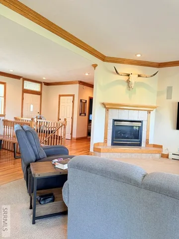 $1,396,000 | 709 East 800 North, Firth, ID 83236