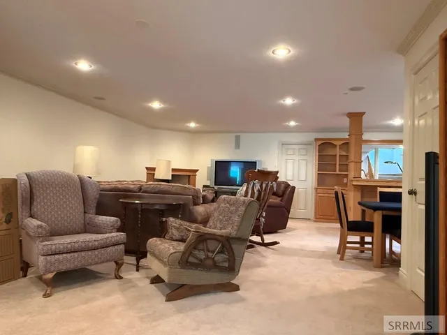 $1,396,000 | 709 East 800 North, Firth, ID 83236