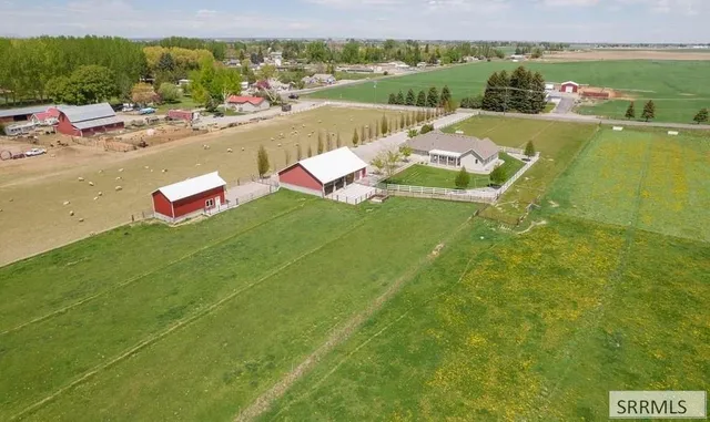 $1,396,000 | 709 East 800 North, Firth, ID 83236