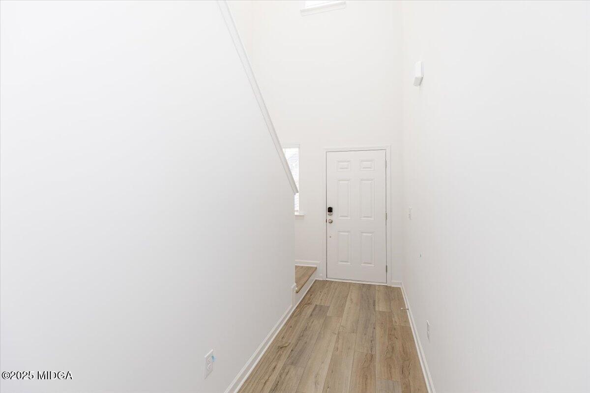 218 Hickory Rdg Trail Kathleen, GA 31047 - Photo 4 of 48 a view of a small space