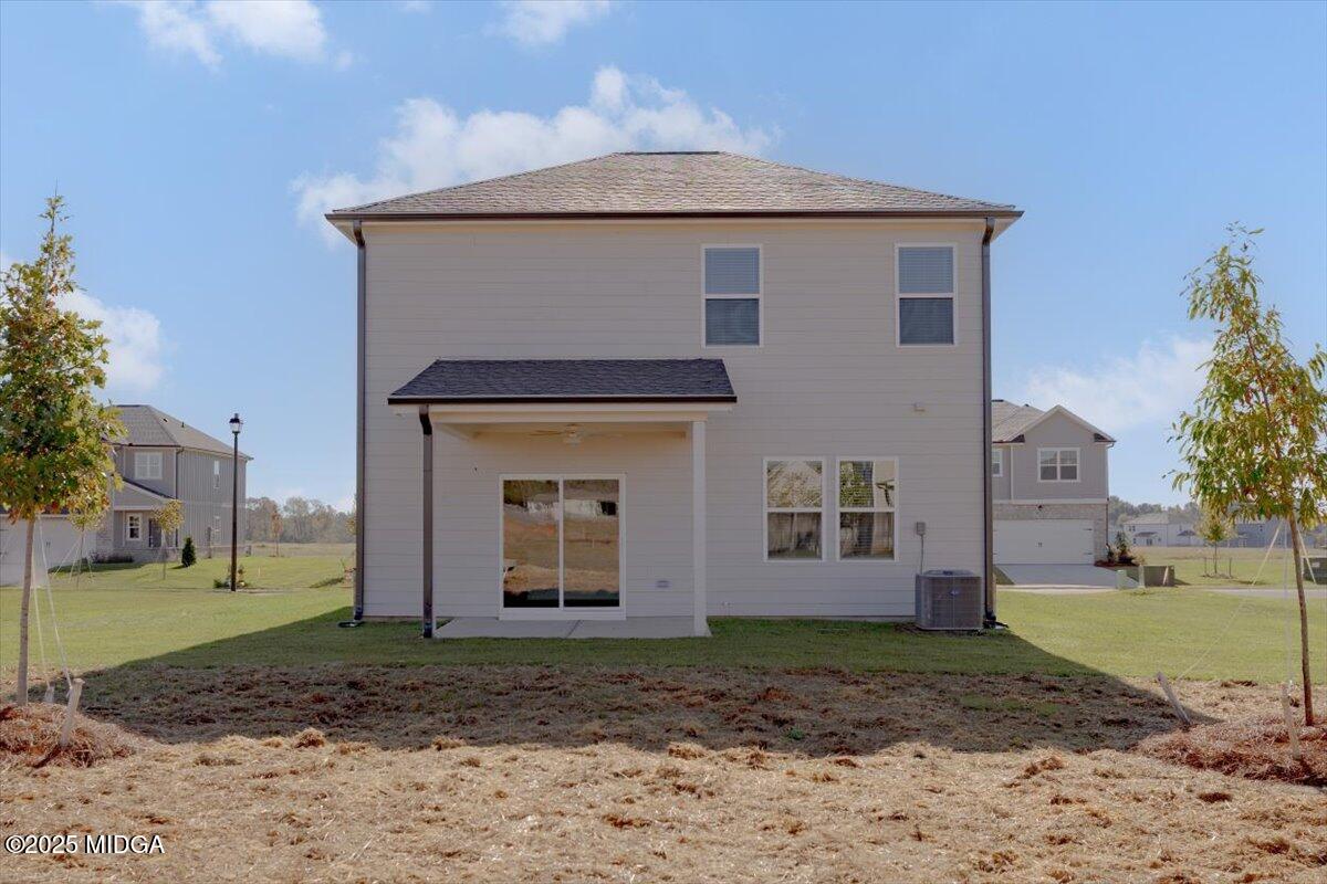 218 Hickory Rdg Trail Kathleen, GA 31047 - Photo 45 of 48 a front view of a house with a yard