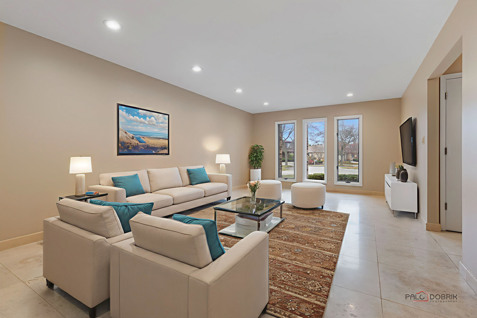 825 Downing Street Northbrook, IL 60062 - Photo 10 of 29 a living room with furniture and a large window
