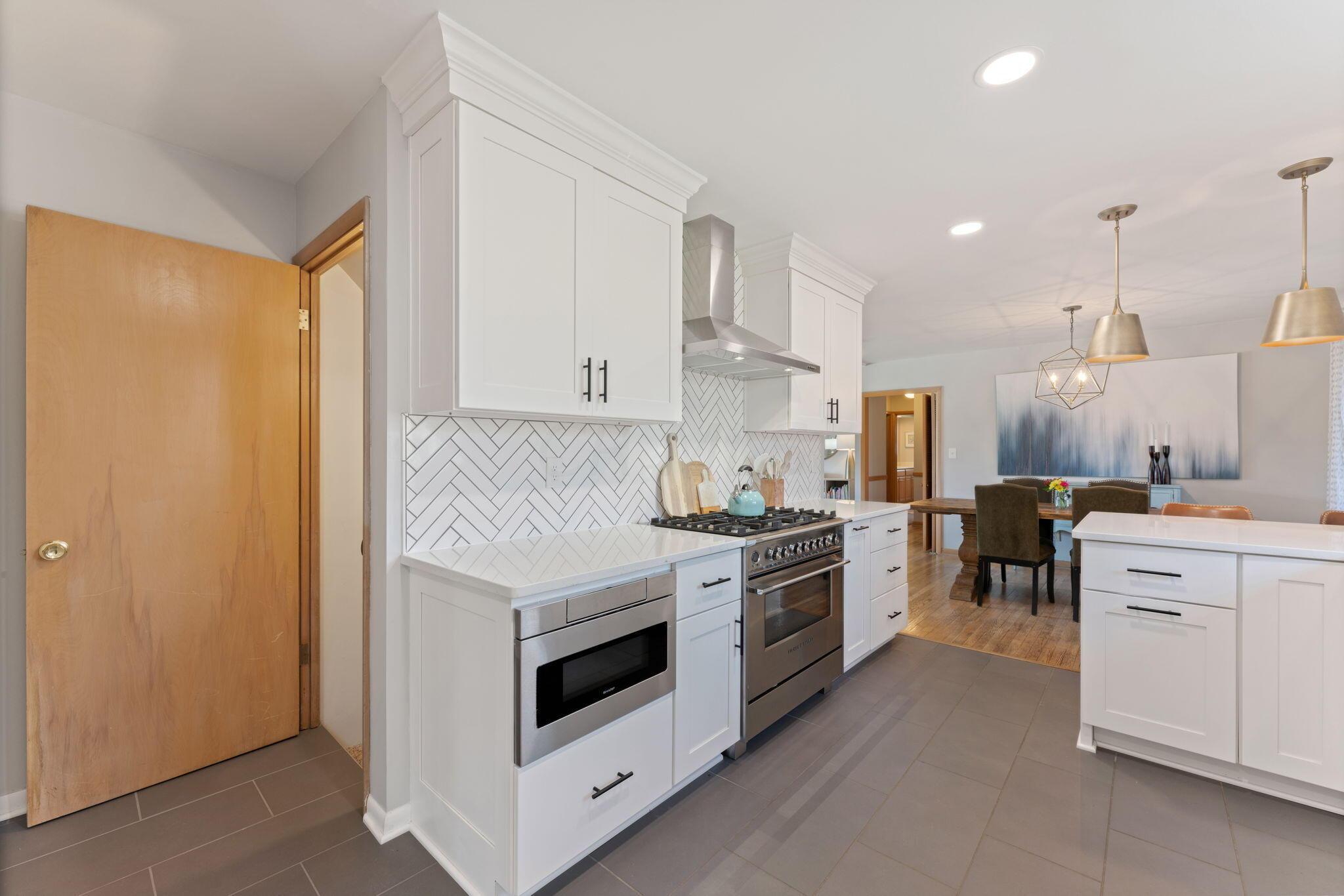3996 Mountview Road Upper Arlington, OH 43220 - Photo 28 of 78 Kitchen