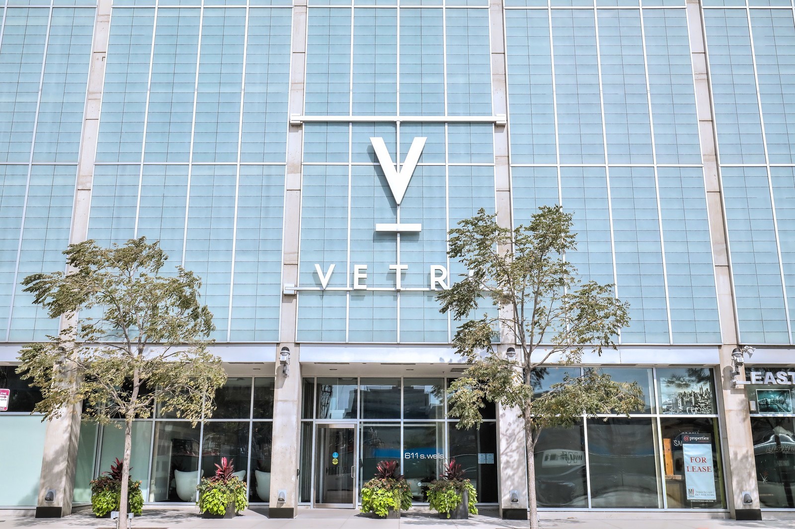611 South Wells Street, Unit 2808 Chicago, IL 60607 - Photo 1 of 16 a front view of a building with windows